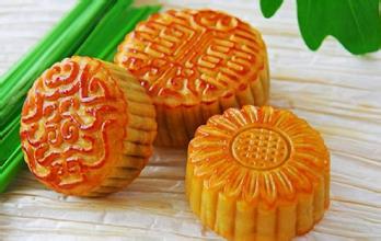 高价月饼"死灰复燃" 线上销售"暗度陈仓"