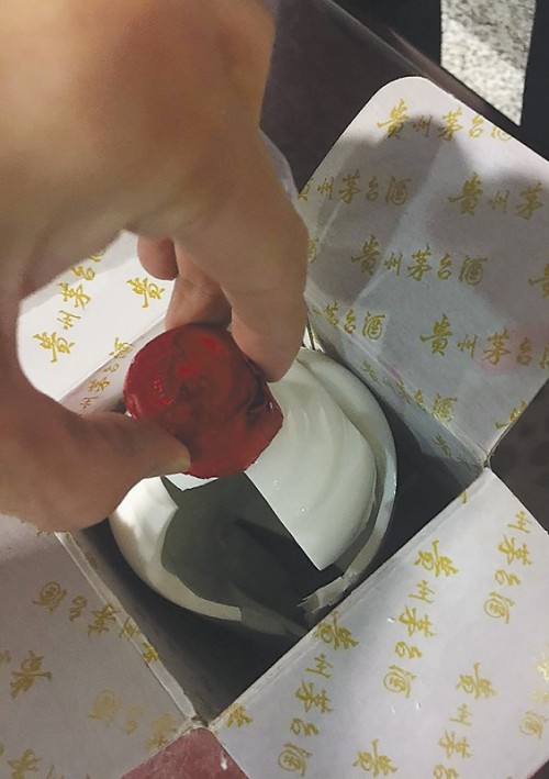 消费者叫板深航讨说法