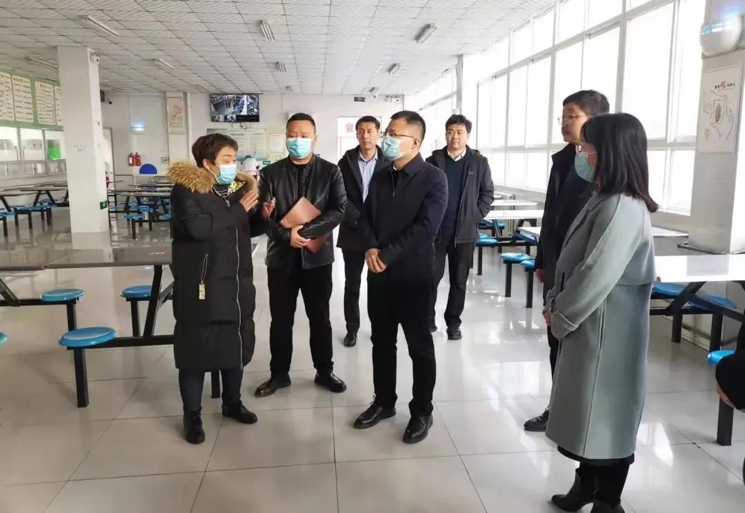 杨凌:杨陵区市场监管局联合教育局开展学校食堂食品安全检查
