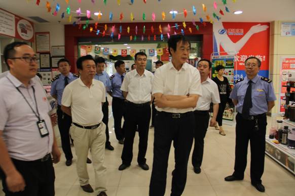 省放心消费创建办督导组来榆林高新区督导检查工作